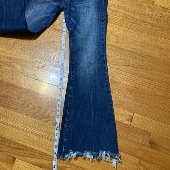 Special A Kodi 98%cotton mid-rise distressed hem flare jeans. Size 5 (27) - Picture 11 of 15